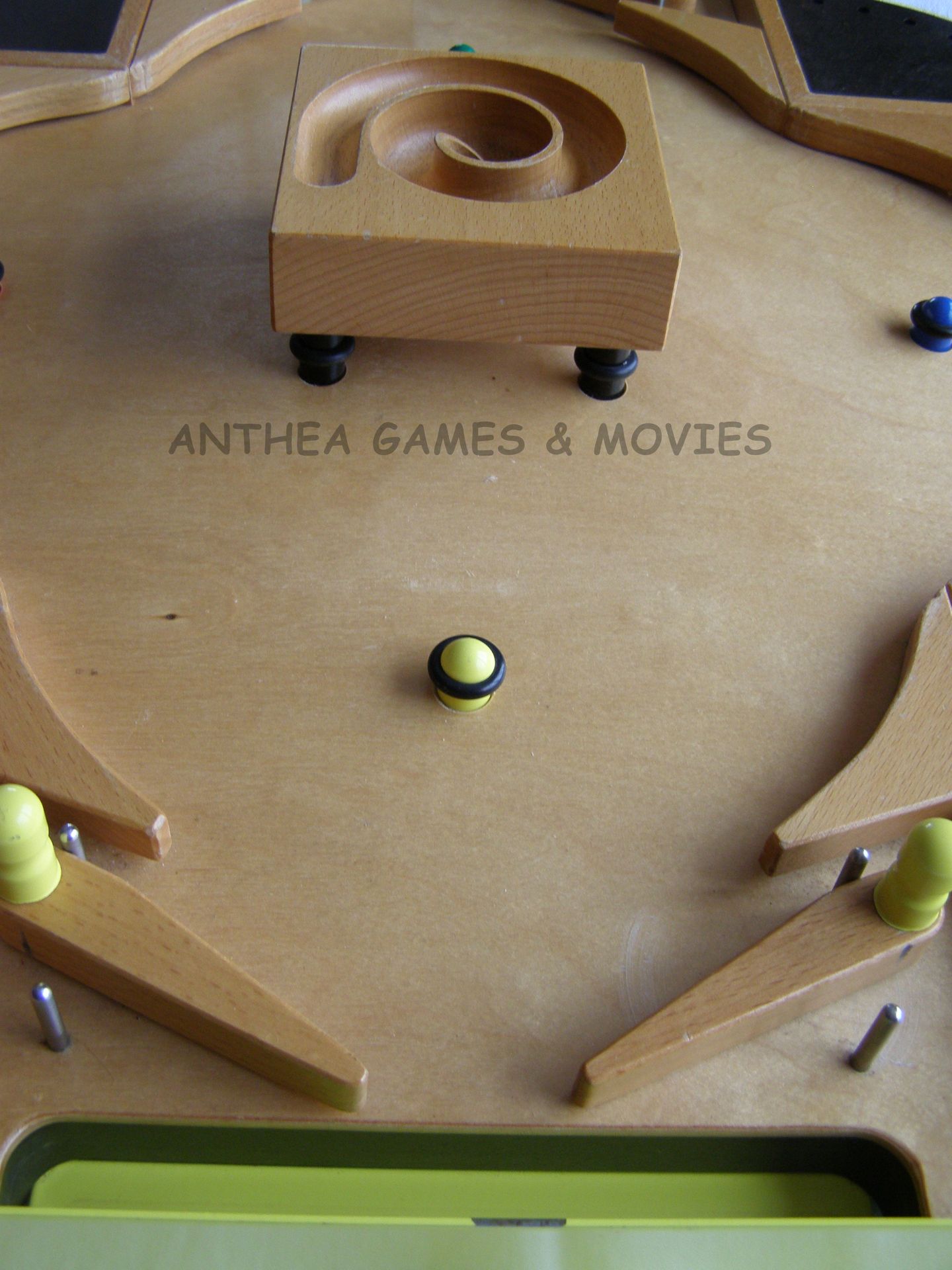 Location du jeu en bois "Spirobille" - Anthea Games